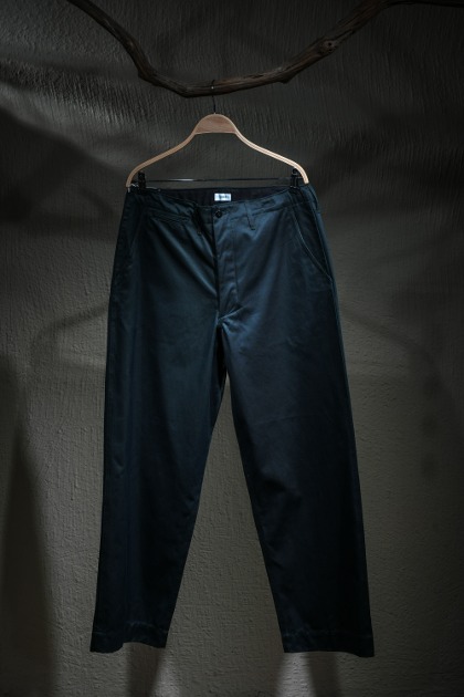 Ciota 시오타 - Subin Cotton Weapon 41 Khaki Chino Pants - Dark Navy