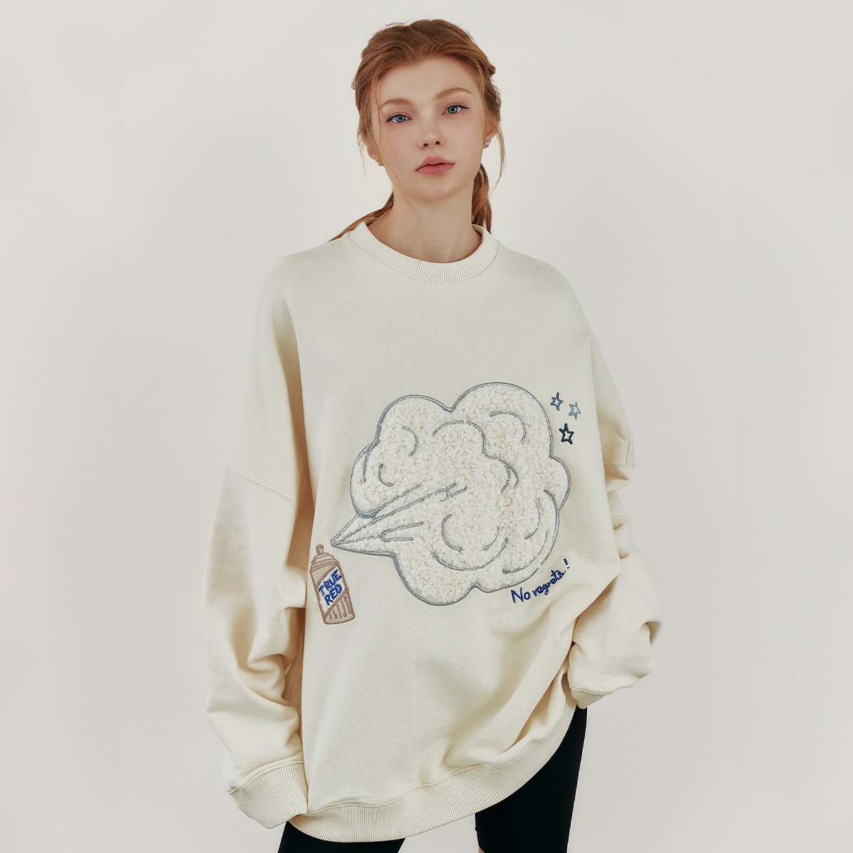 Ivory Fake Fur Graphic Sweat Shirt M193CT0080I [Unisex]