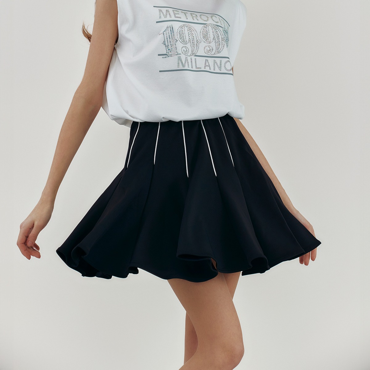 [GOLF-LINE] White Point Jersey Mini Flare Skirt M221CS1030Z
