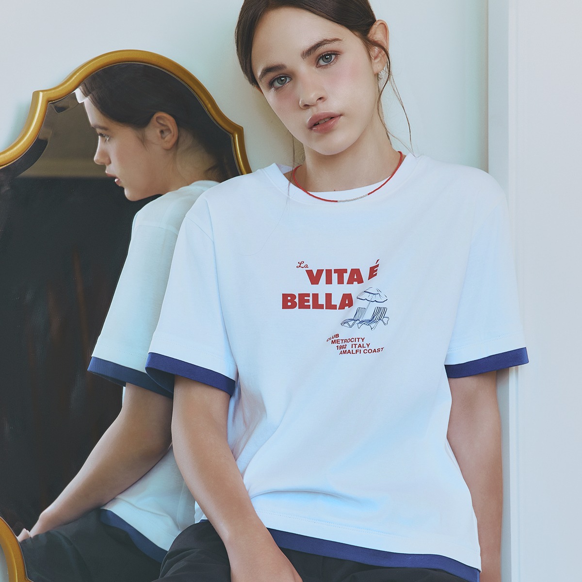 La Vita È Bella Parasol Short-sleeved T-shirt M243CT0910H
