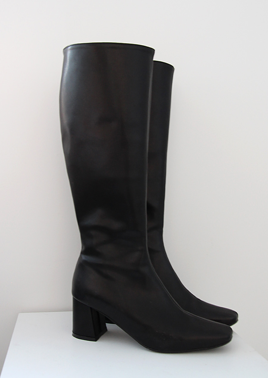 [REORDER] SLEEK LEATHER LONG BOOTS