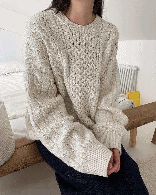 LOOSE CABLE KNIT (2c)