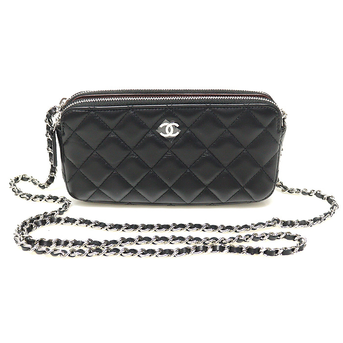 Chanel(샤넬) A82527 블랙 램스킨 퀄팅 은장 CC로고 더블 지퍼 스몰 클러치 크로스백 (23번대)