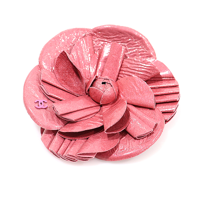 Chanel (Chanelle) C76077 Pink Leather CC Logo Camellia Brooch
