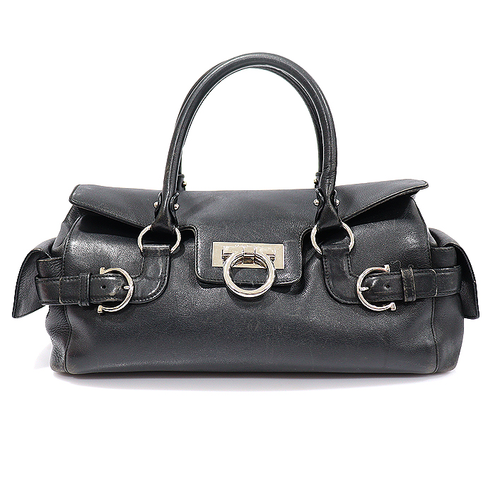 Ferragamo 215355 Black leather silver long chini tote bag