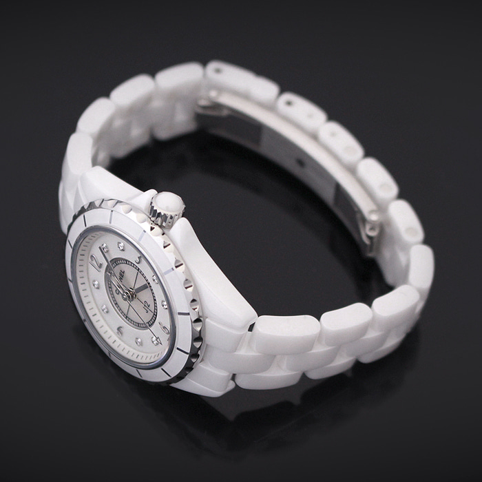 Chanel(샤넬) H2570 29MM 쿼츠 화이트 세라믹 마더 오브 펄 자개판 8P