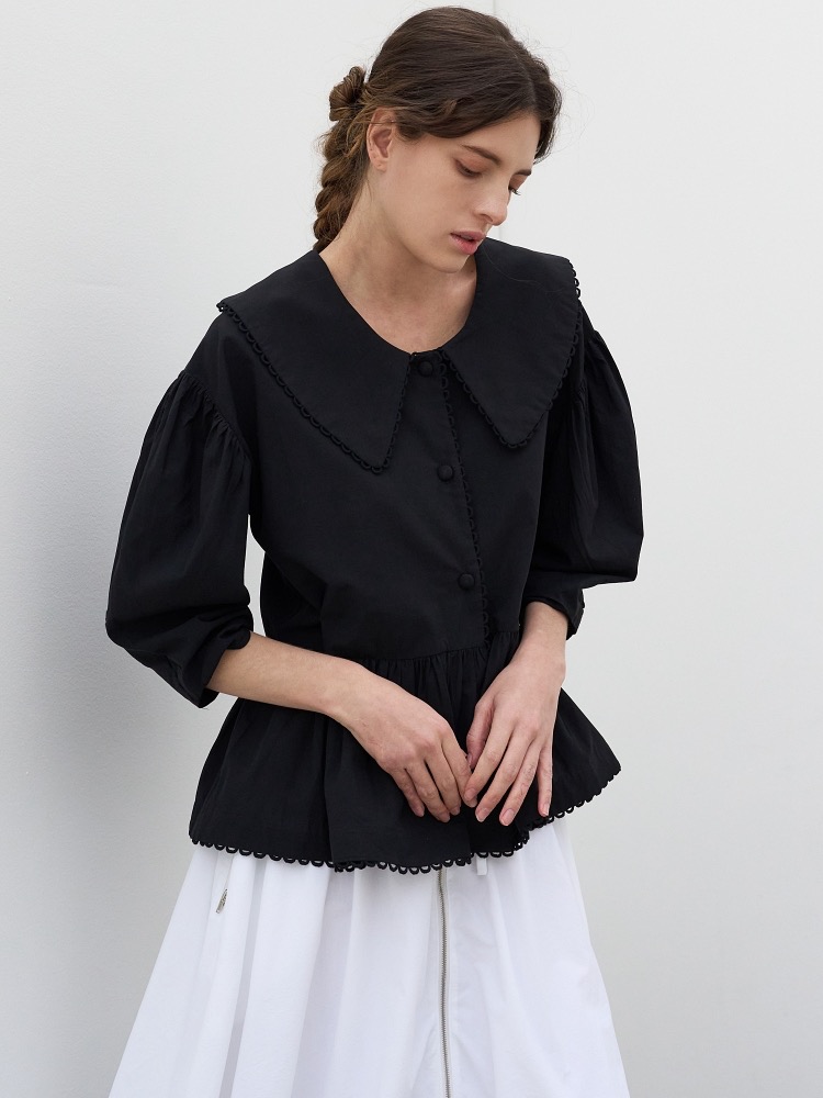 [미테]CAPE COLLOR SHIRRING BLOUSE_BLACK