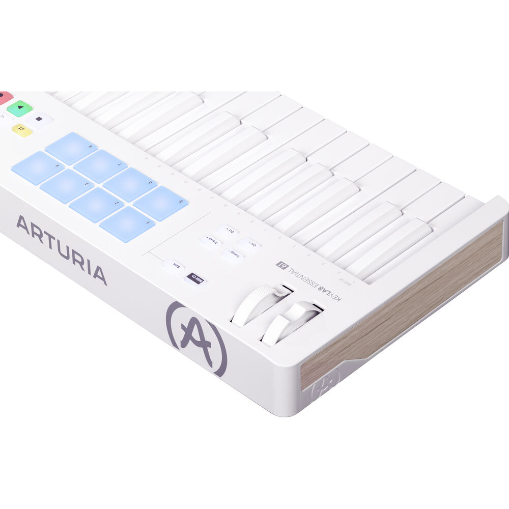 Arturia KeyLab Essential MK3 61 아투리아 에센셜 마스터 키보드 미디 컨트롤러 Alpine White