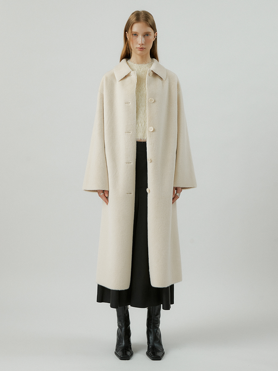 LUNGO single long coat [ivory]