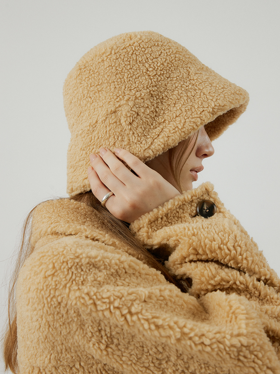 BUCKET curly hat [beige]