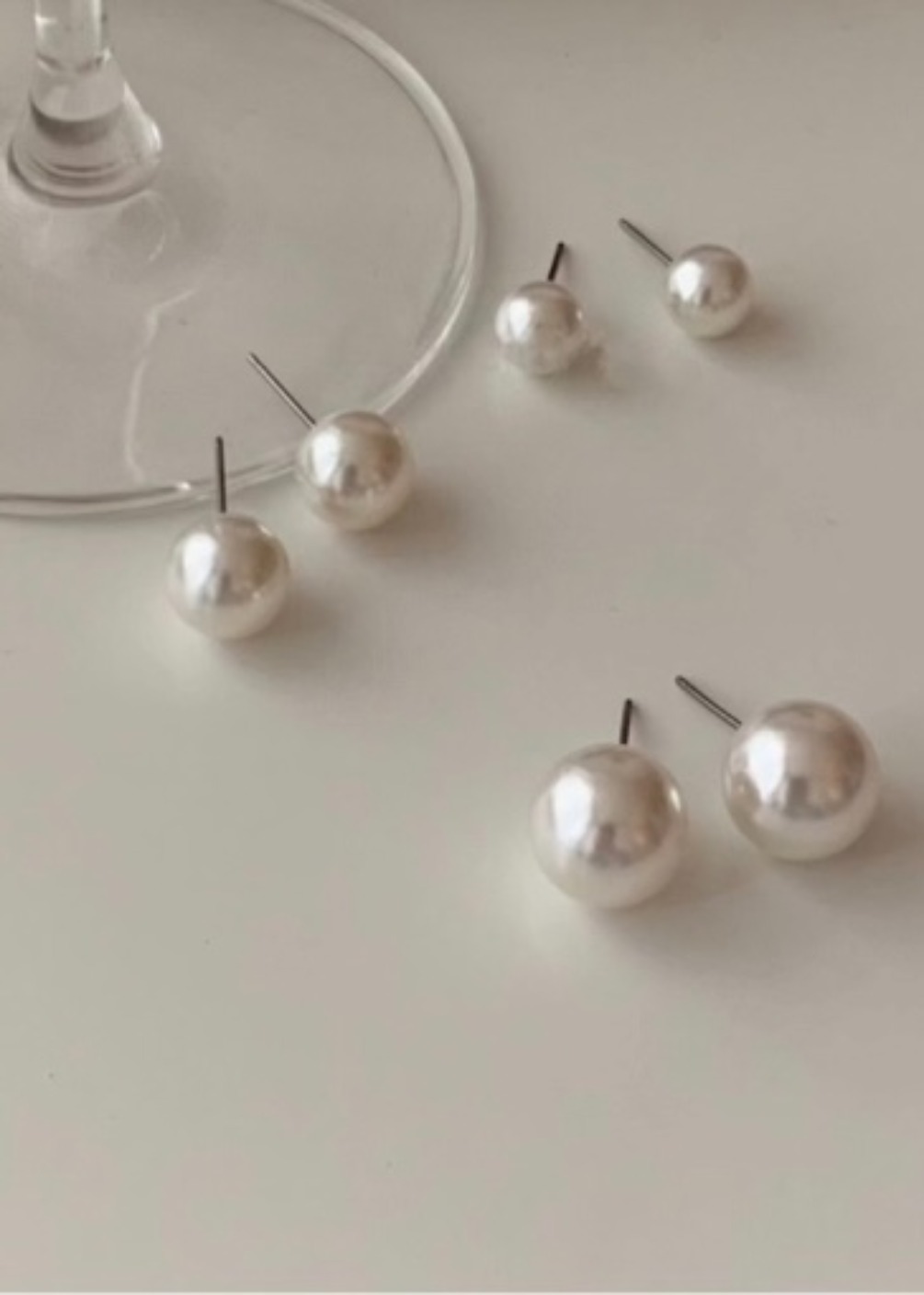 pearl earring set
