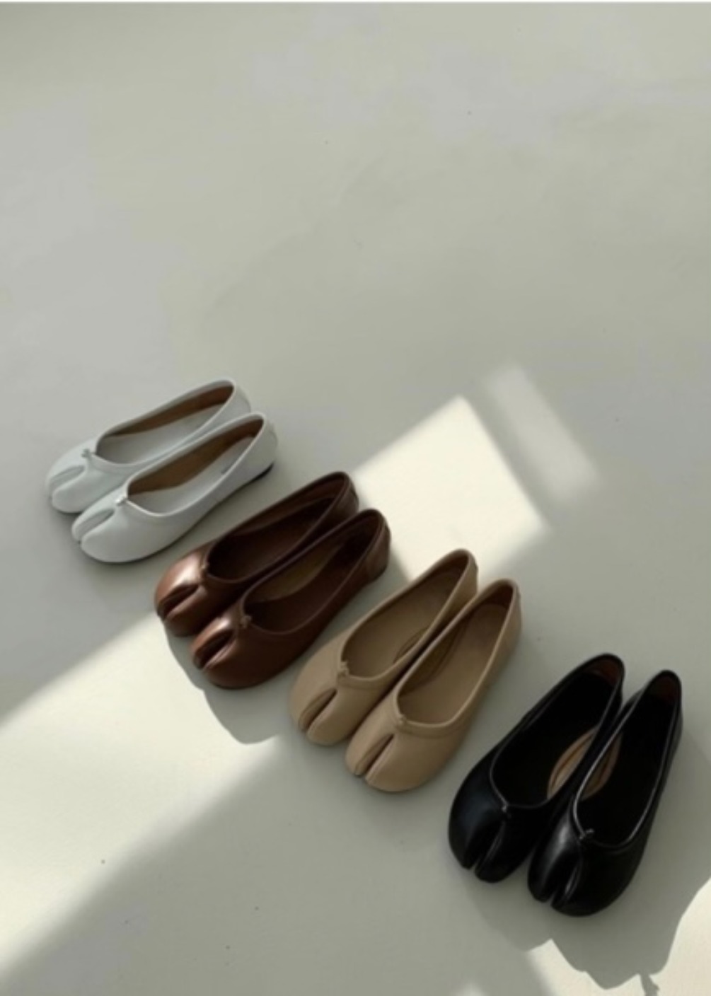 tavi flat shoes