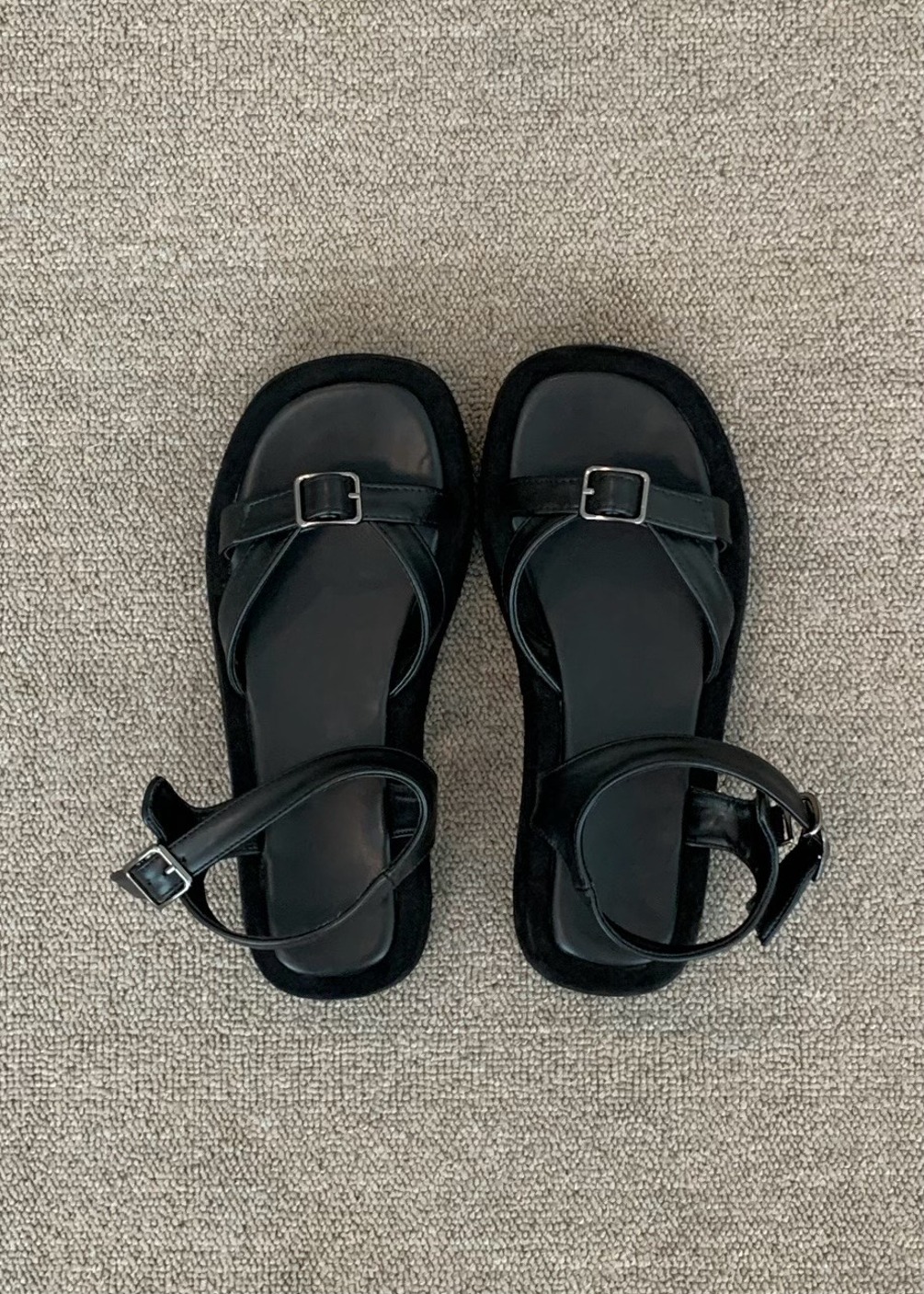 belt sandal