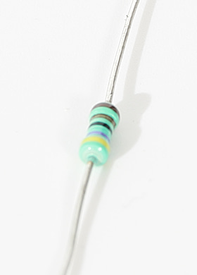 Metal Film Resistor 0.25W 4.7kΩ 메탈 필름 저항 1/4와트 4.7k옴 ±1% (당일발송)