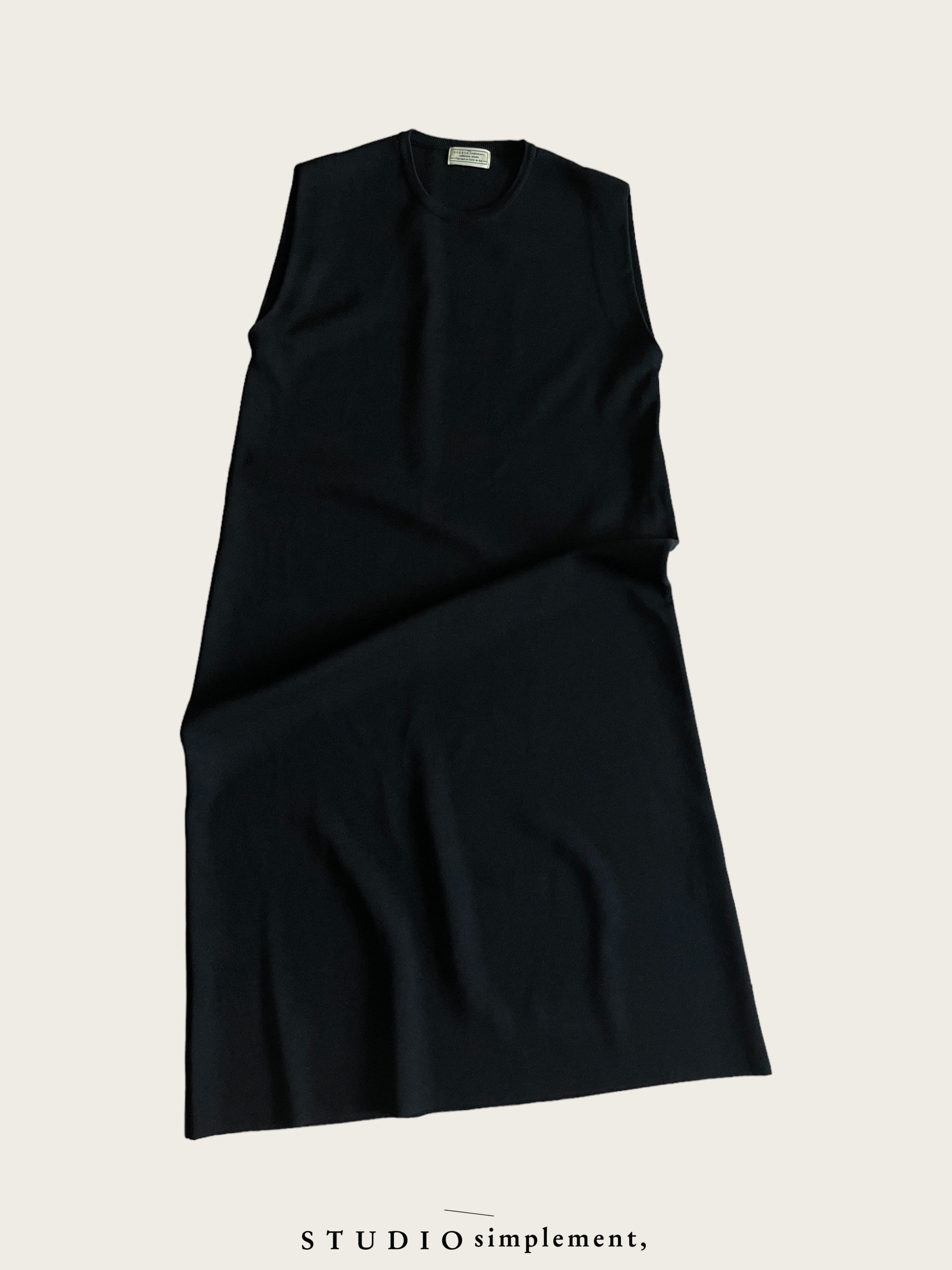 325 Sophie Knit Dress (black)