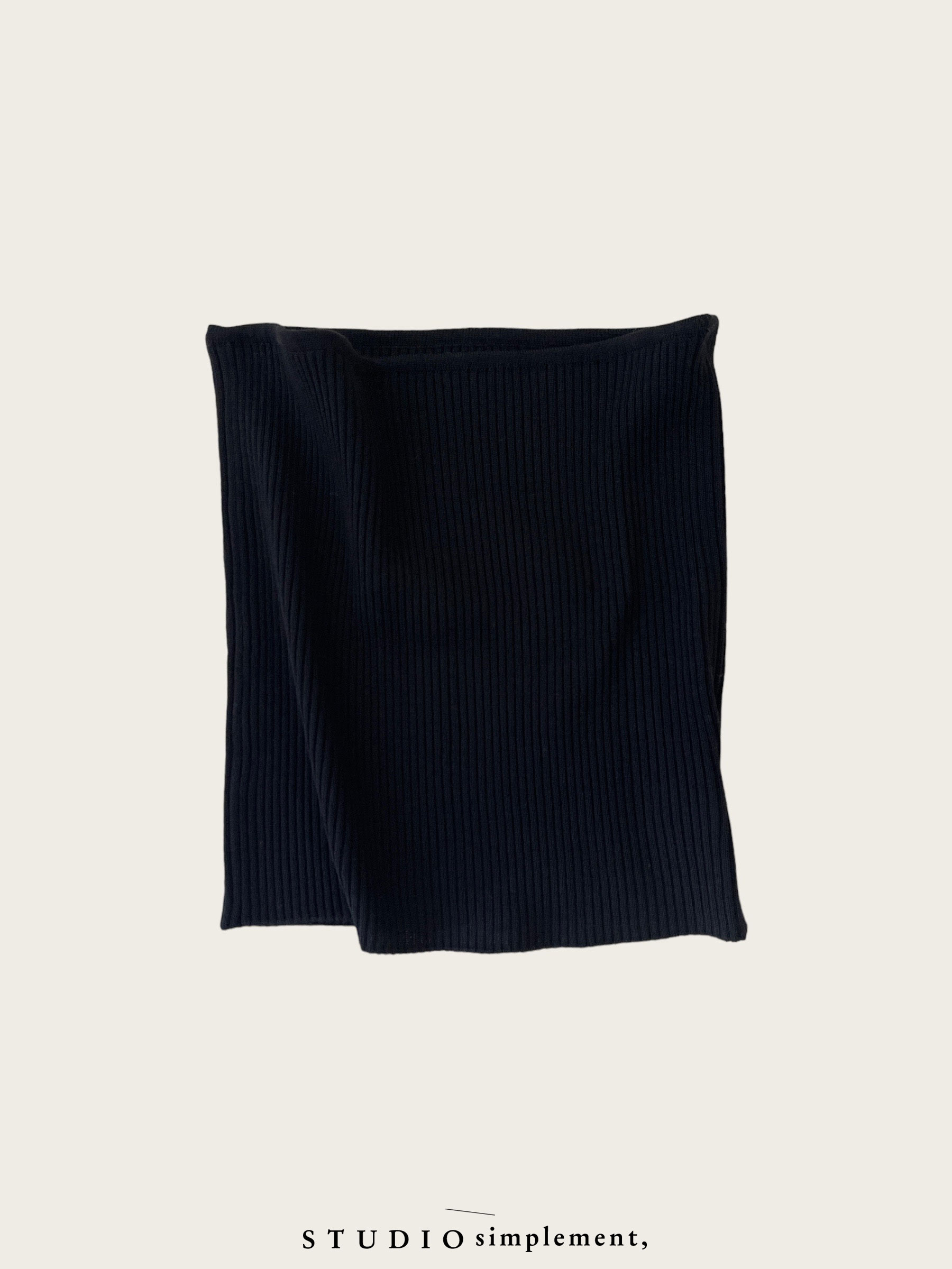 Suzanne Knit Tube top &amp; Neck warmer (black)
