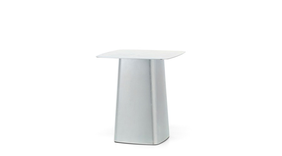 Metal Side Table Outdoor Medium메탈 사이드 테이블 아웃도어 미디엄갤버나이즈 (21512201)