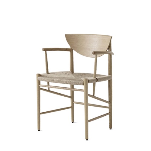 Drawn Chair With Armrest HM4 (14040092)드로운 체어 위드 암레스트화이트 오일드 오크 / 네추럴 페이퍼코드 주문 후 4개월 소요