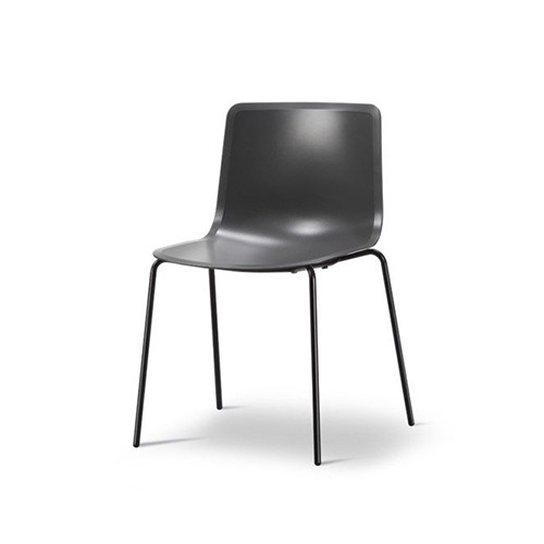 #Pato 4-Leg Chair, Tube base파토 튜브 체어 다크 그레이/블랙
