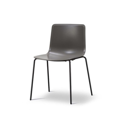 #Pato 4-Leg Chair, Tube base파토 튜브 체어 쿼츠 그레이/블랙