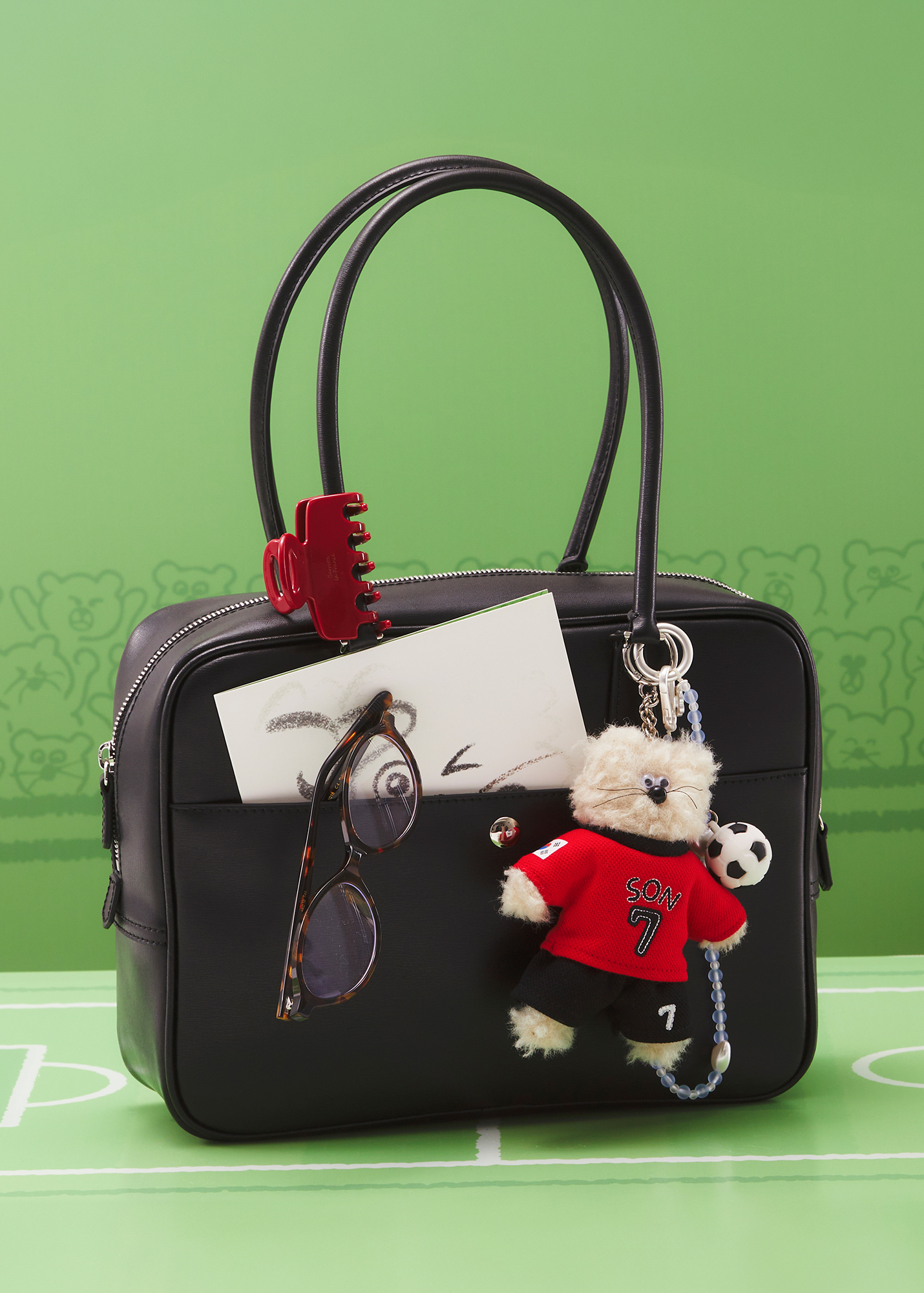 Delight in NOS7's Captain Thornhee Keyring