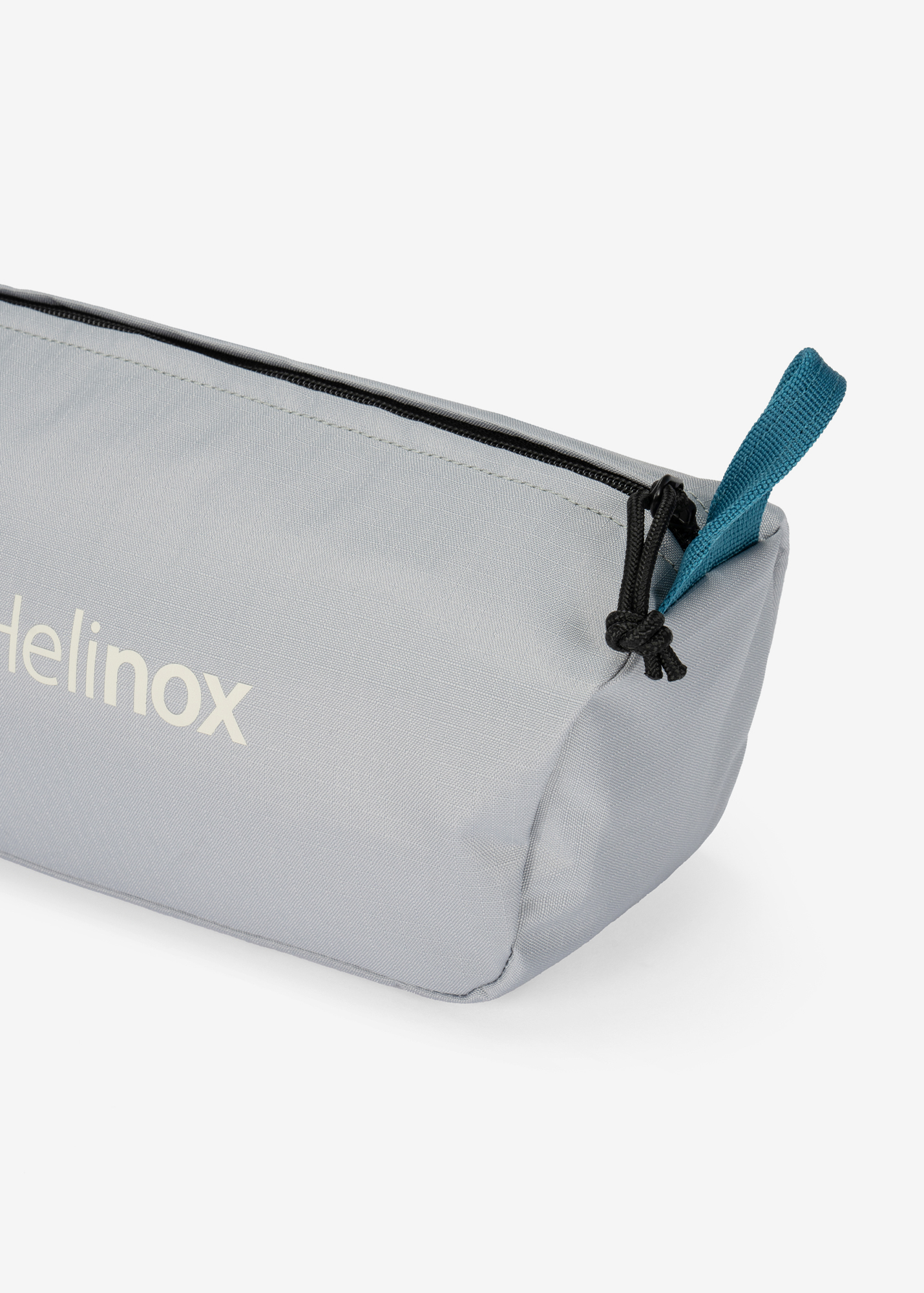 【完売間近】 Helinox x NOS7 Chair Grey helinox_chair_zero_l_grey_hero