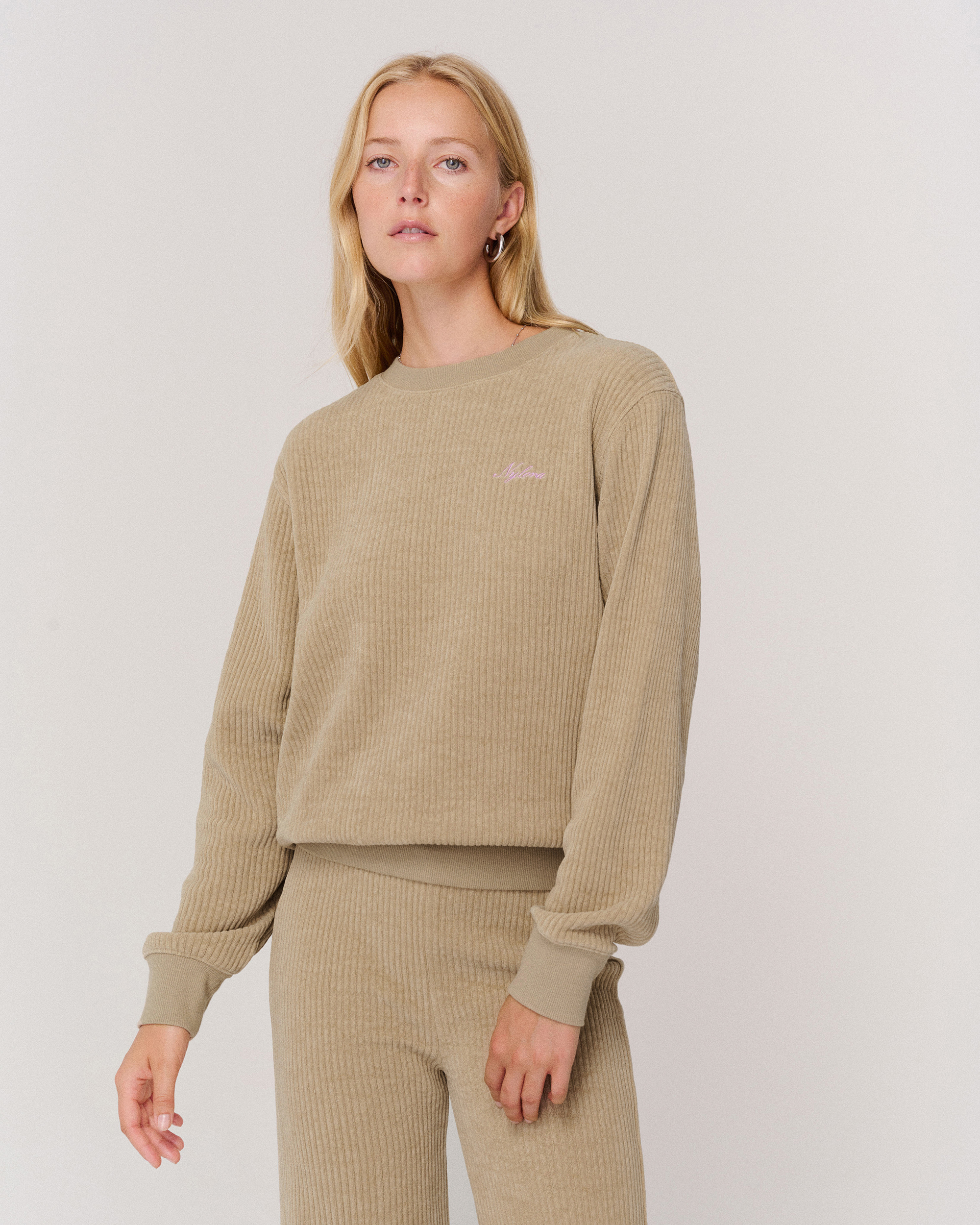 EZRA TOP BEIGE