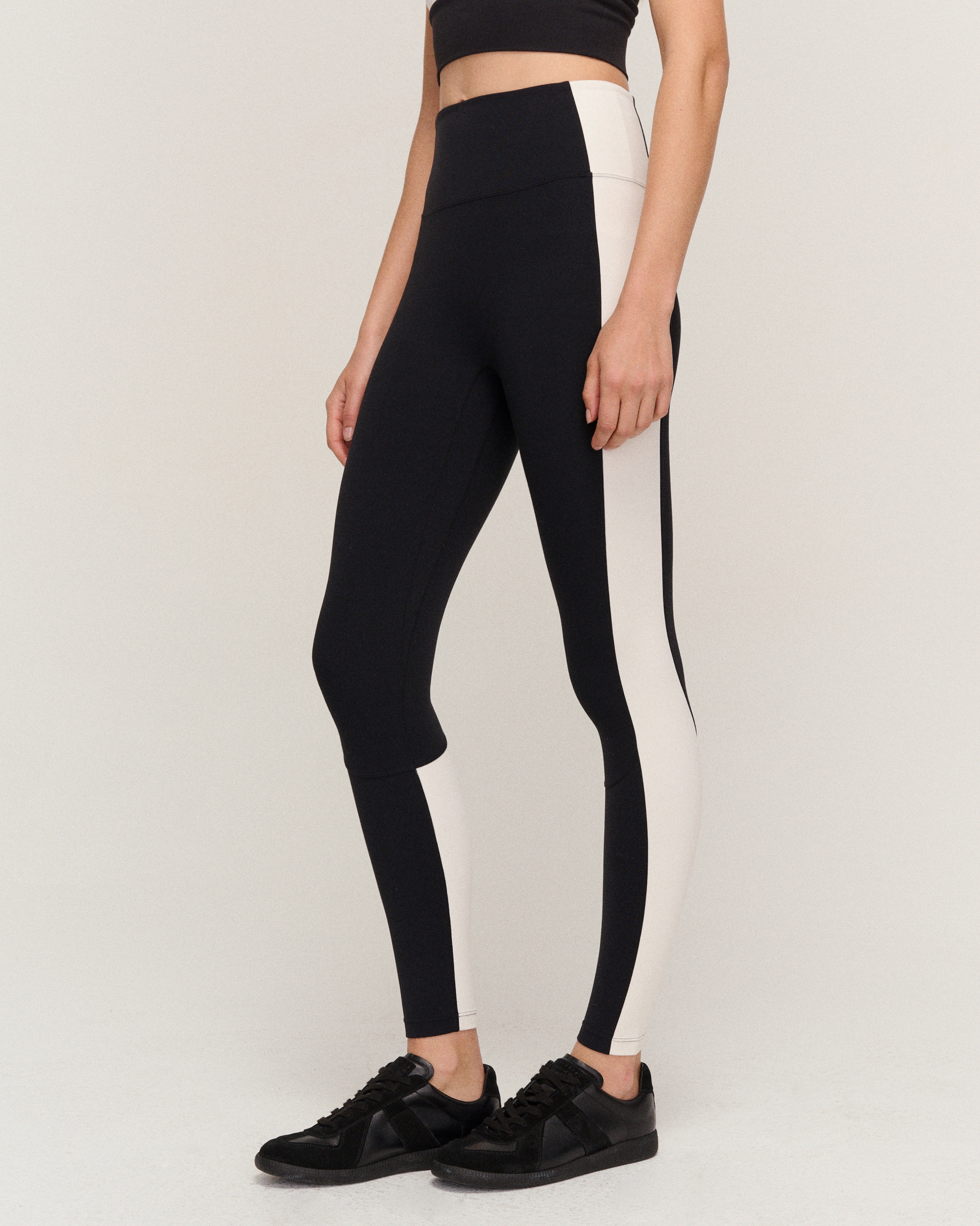 MARA LEGGINGS BLACK &amp; CREAM COMBO