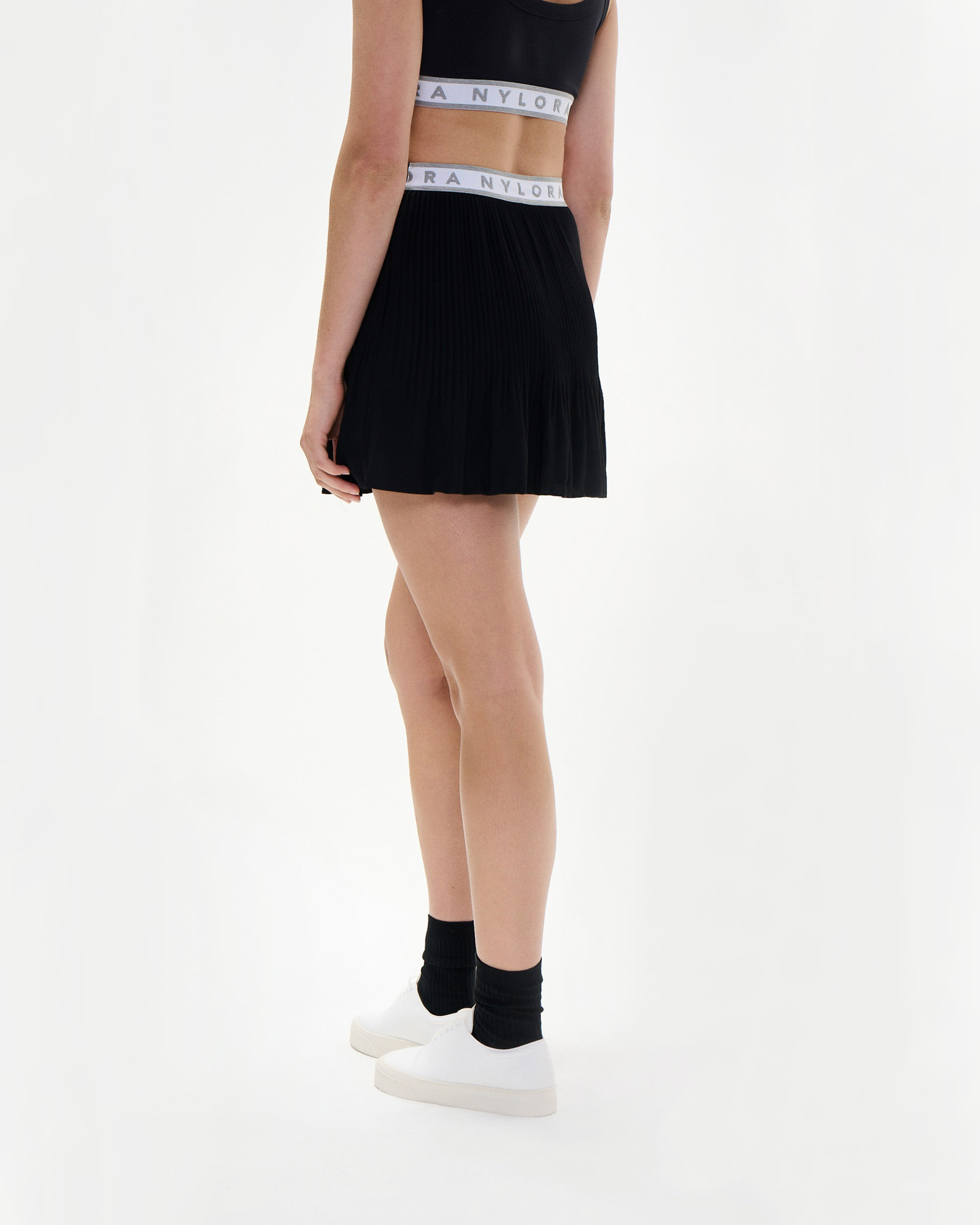 SERENA SKIRT BLACK | 나일로라