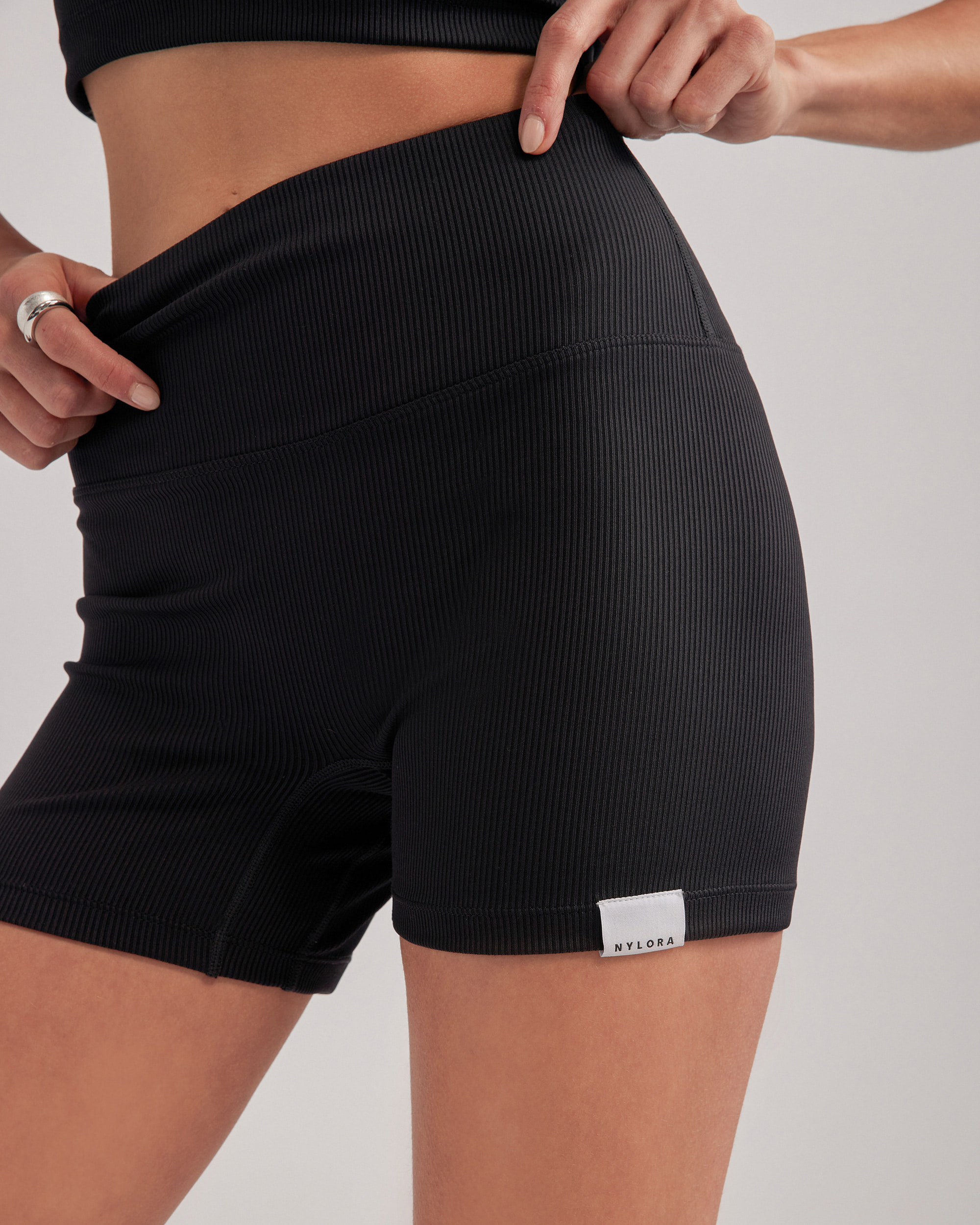 KALI BIKER SHORTS BLACK