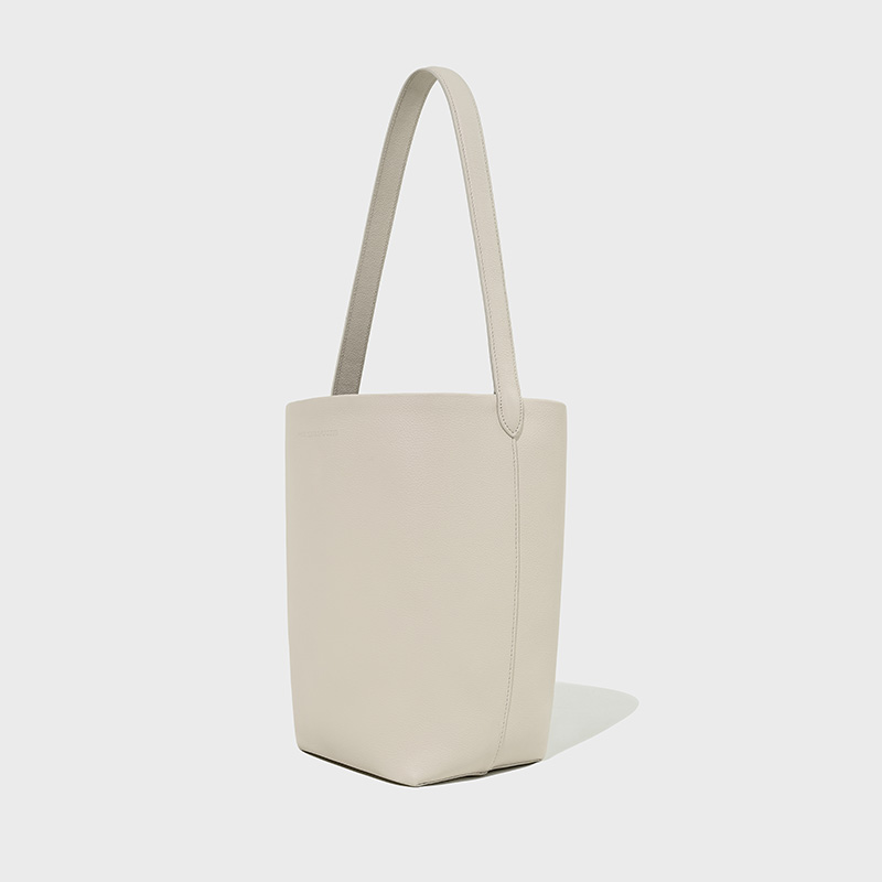 Sally bucket bag WHITE