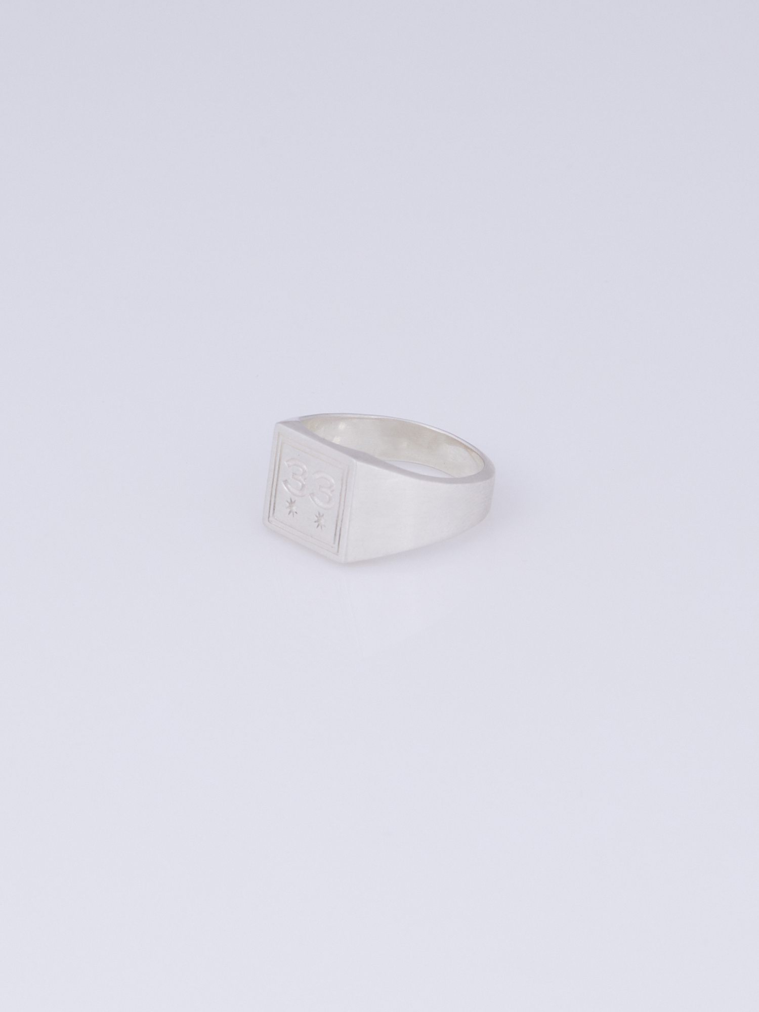 33HOODIE Logo Square Ring