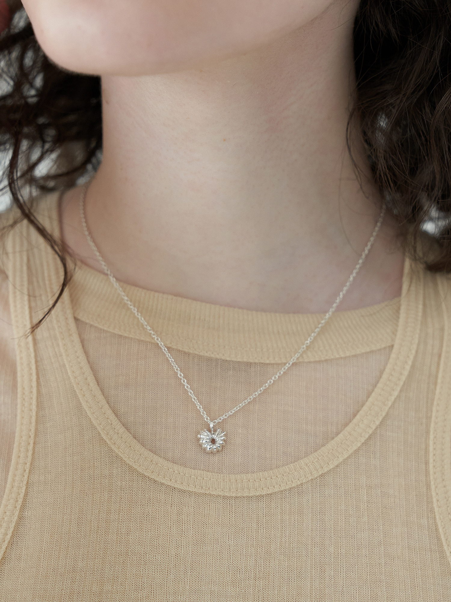 MINI MUSHROOM NECKLACE