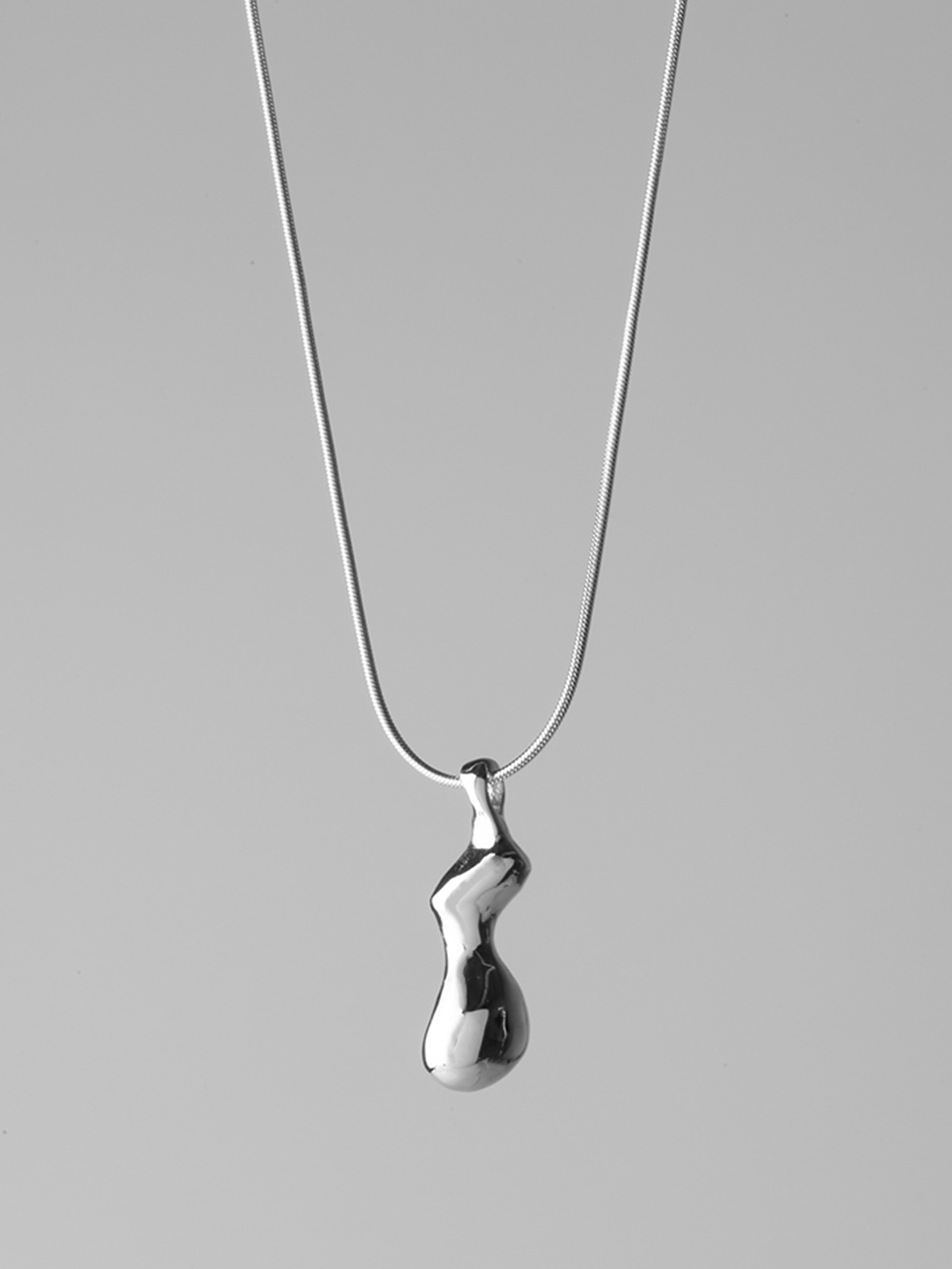 Flow Necklace