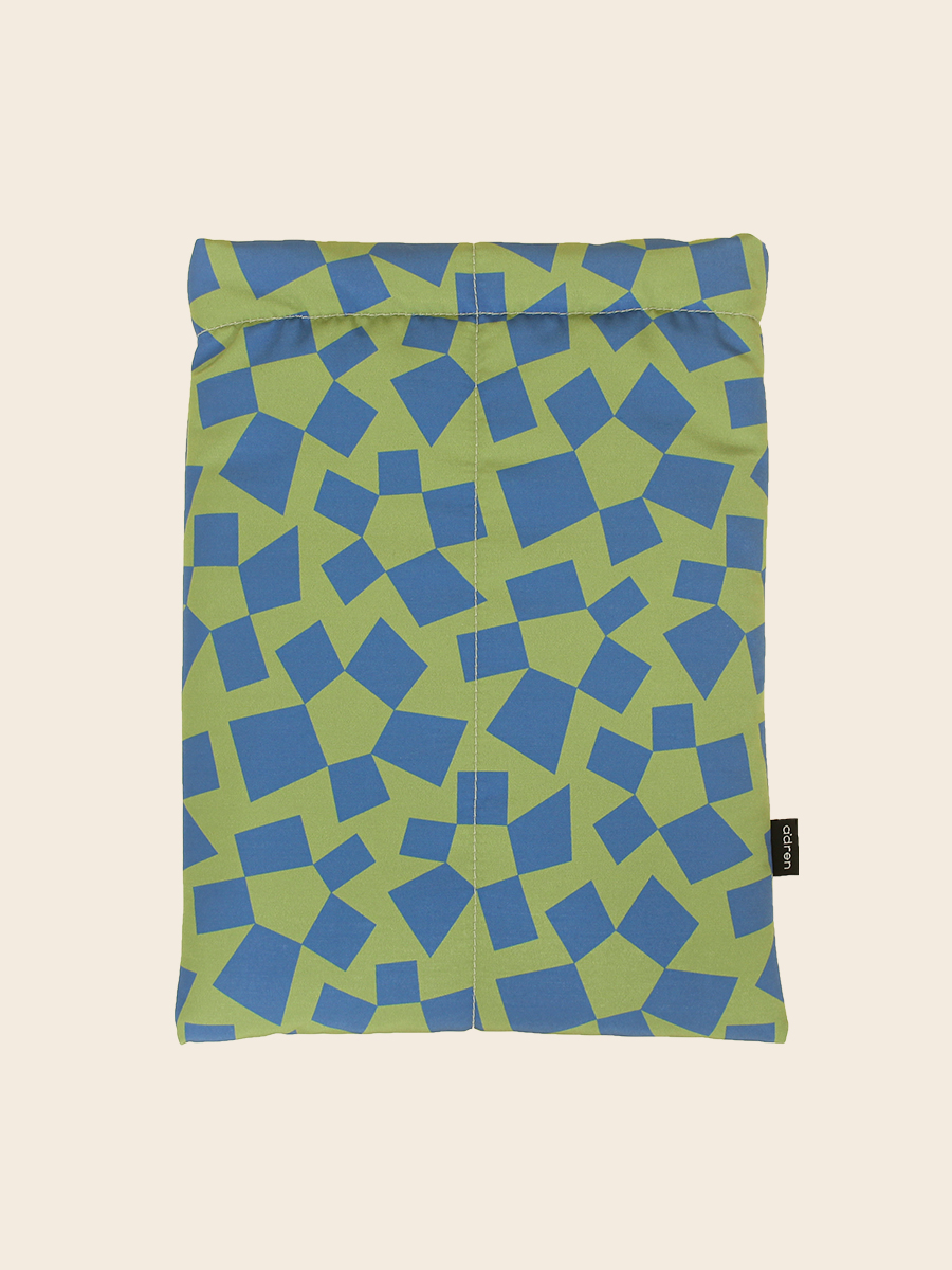 [dancing squares] laptop pouch