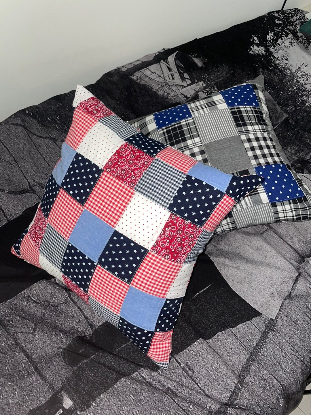 Patchwork Cushion - 33HOODIE