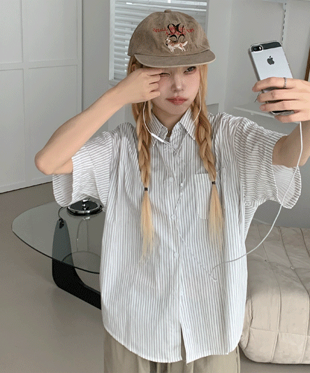 [Highly praised for styling🐰 Daily/Semi Overfit] Stripe Short-Sleeved Shirt - 2 colors