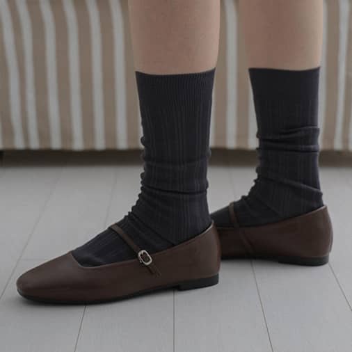 [도넛바이닐샵] loose middle socks - charcoal