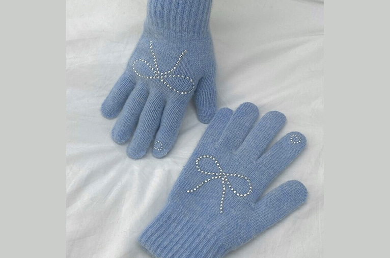 [헤이모먼트] ribbon heart gloves (baby blue)