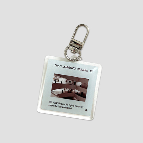 한정수량* [eun] guggenheim slide film keyring