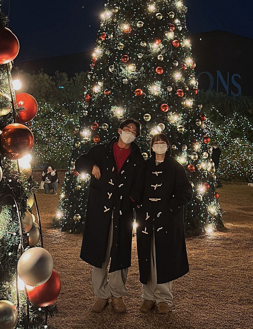 코트 모델 착용 이미지-S1L60