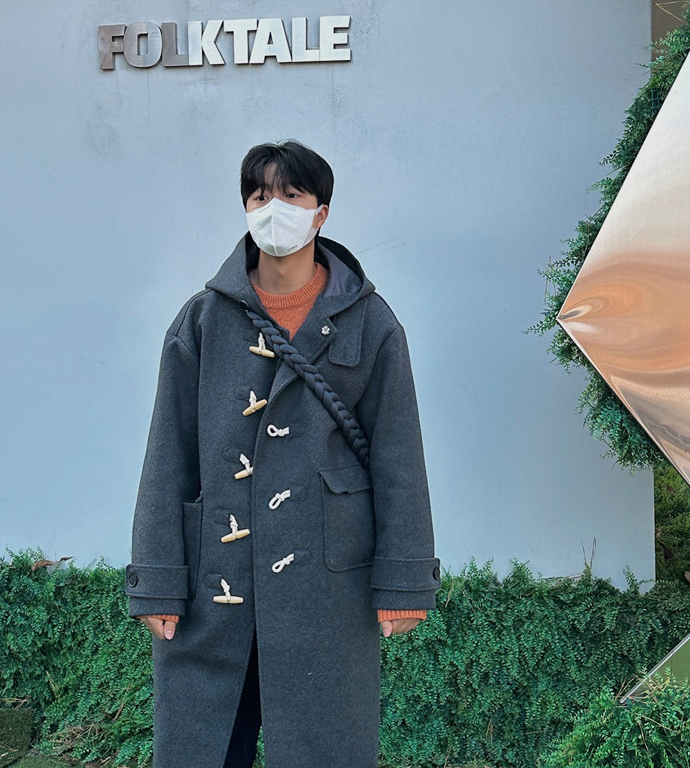 코트 모델 착용 이미지-S4L8