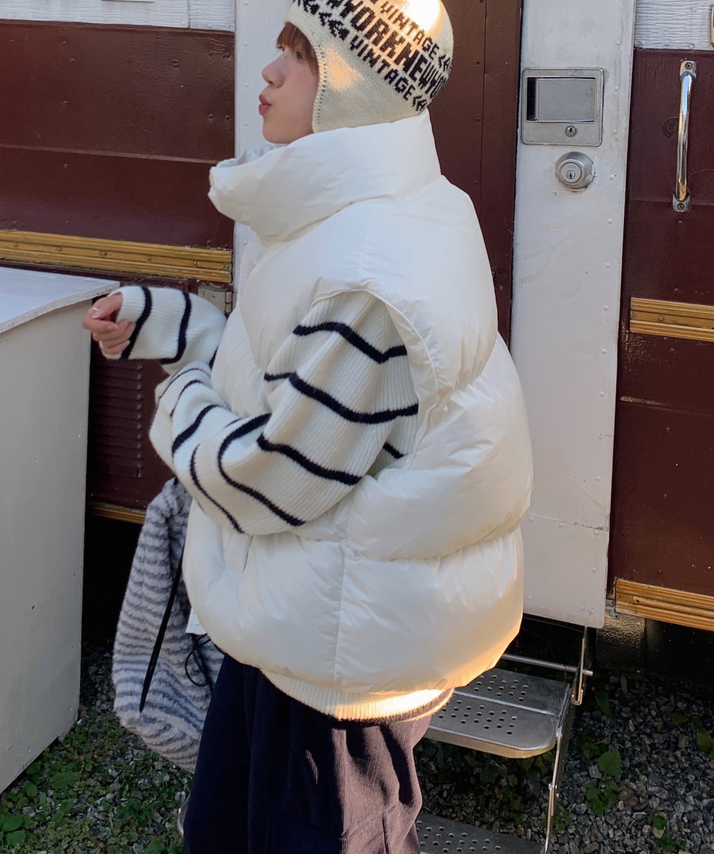 패딩 모델 착용 이미지-S1L41