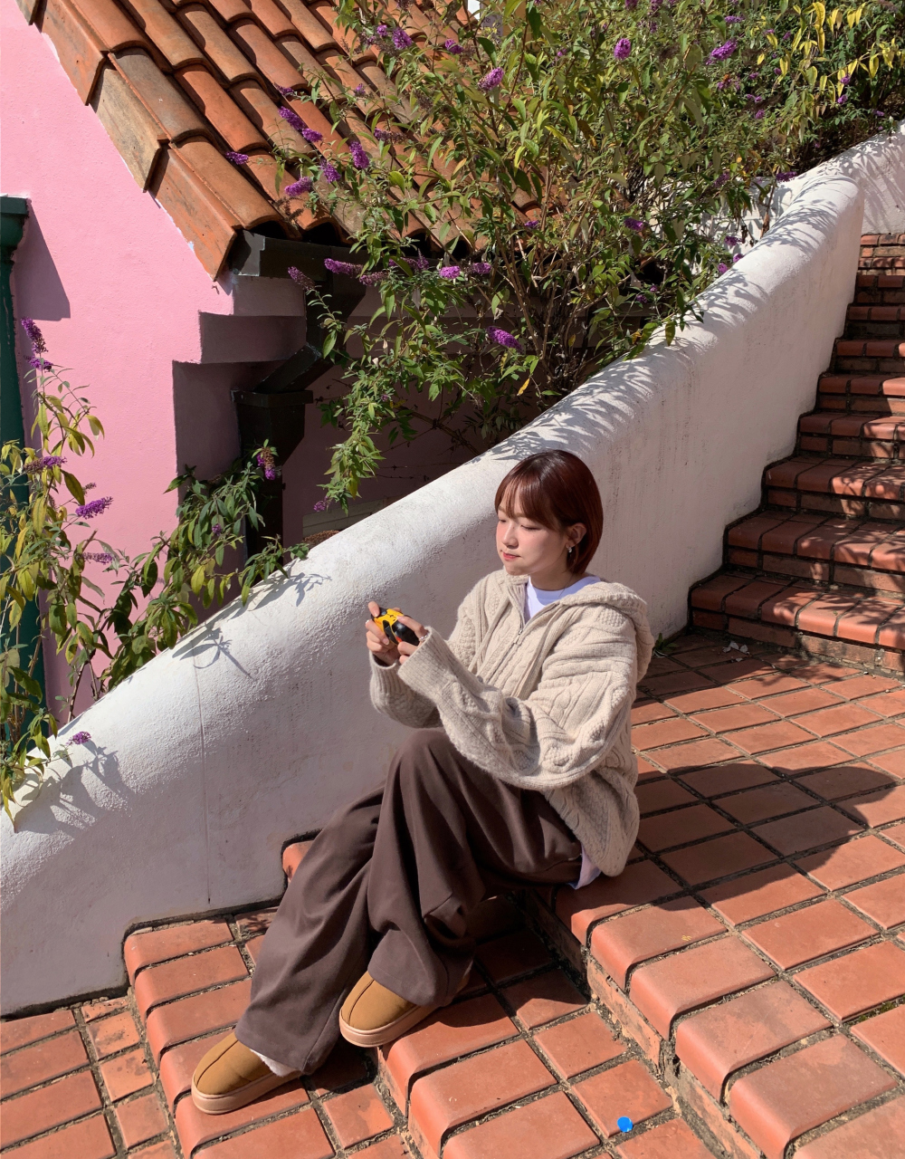 긴팔 티셔츠 모델 착용 이미지-S1L44