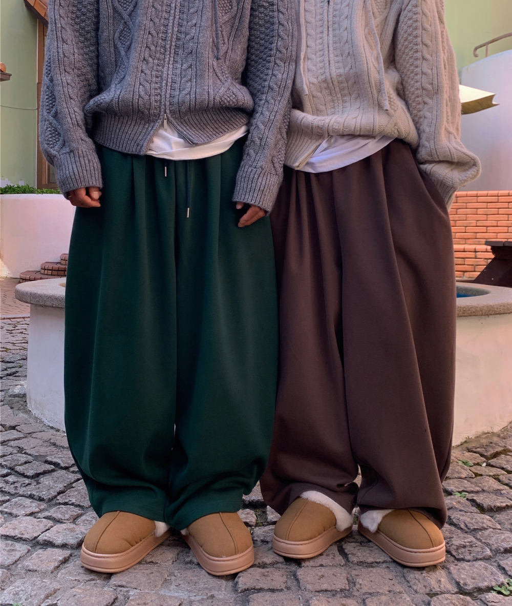 긴팔 티셔츠 모델 착용 이미지-S1L30