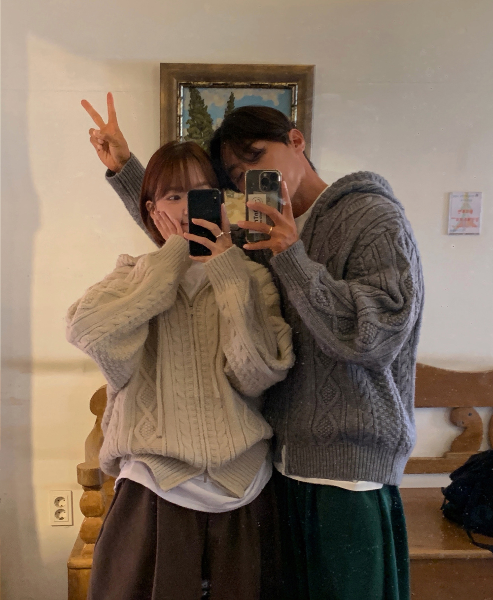 긴팔 티셔츠 모델 착용 이미지-S1L10