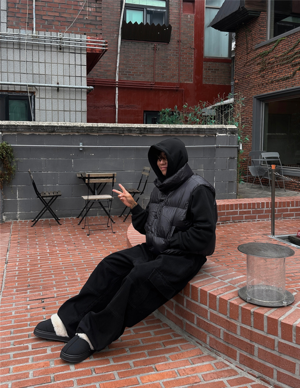 패딩 모델 착용 이미지-S1L80