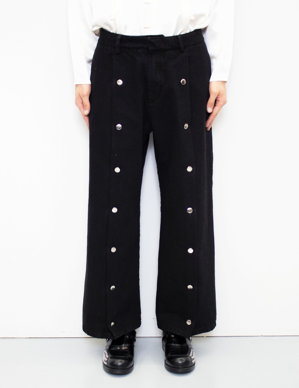 MONTADITO DENIM PANTS_BLACK