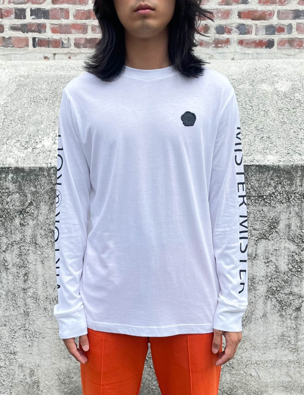 BLACK SEAL LONGSLEEVE_WHITE