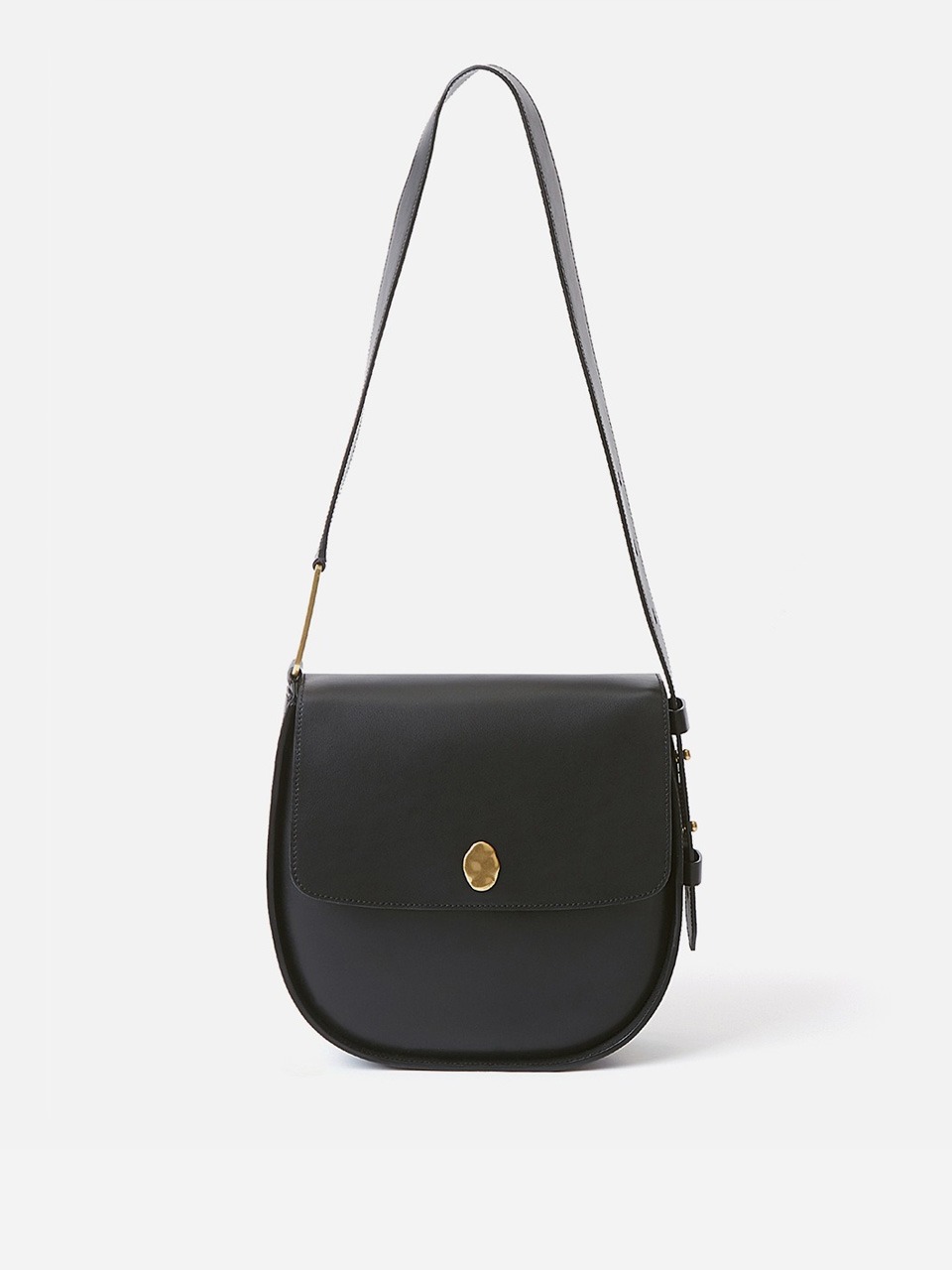 Knot Flap Hobo Black